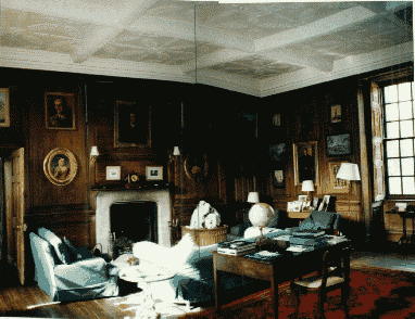 Rosslyn Castle drawing room